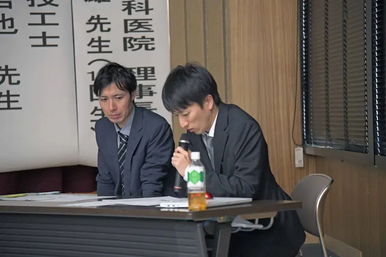 学術講演会の座長席